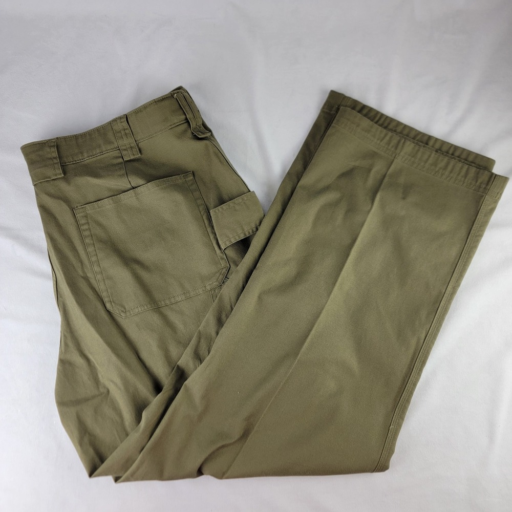 Duluth Trading Co Coolmax Flex Firehose Carpenter Pants Mens 42x32 Olive Green - Picture 2 of 9